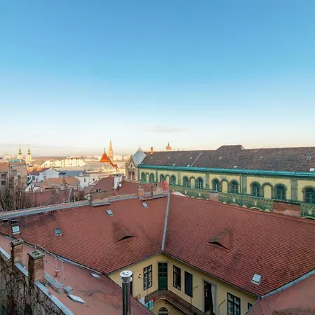 Donaticoeur Apartment *